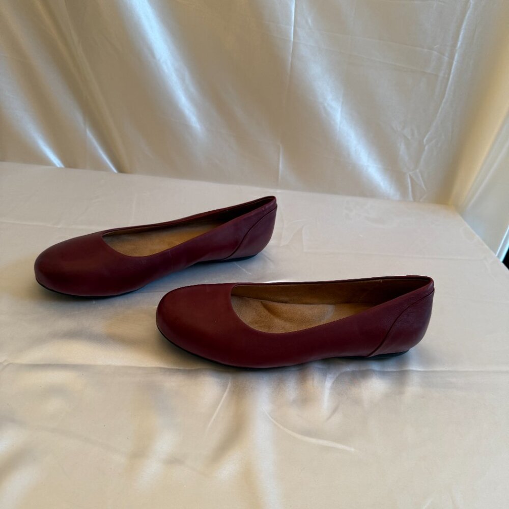 SoftWalk Sonoma Women's Ballet Flats Burgundy Sz 7.5M - Picture 2 of 5